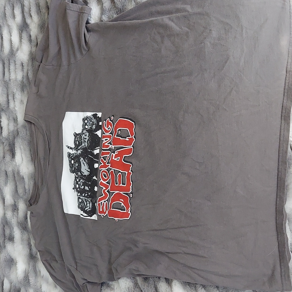 Mens graphic tee